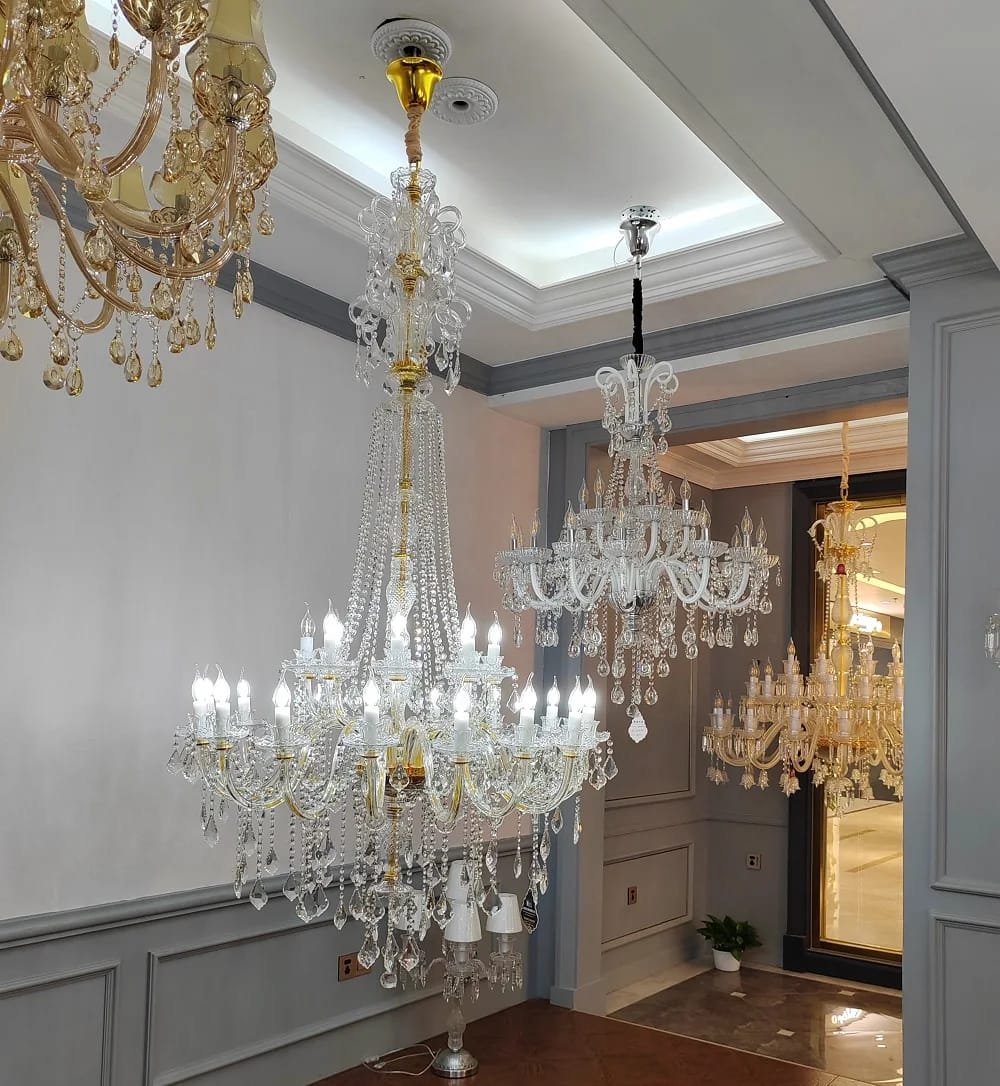 Chandelier K9
