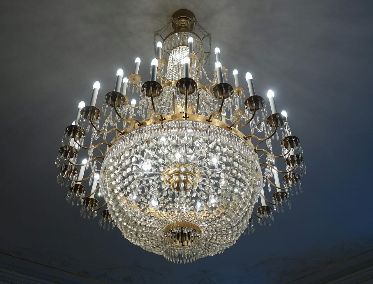 Wholesale chandeliers OEM ODM China factory